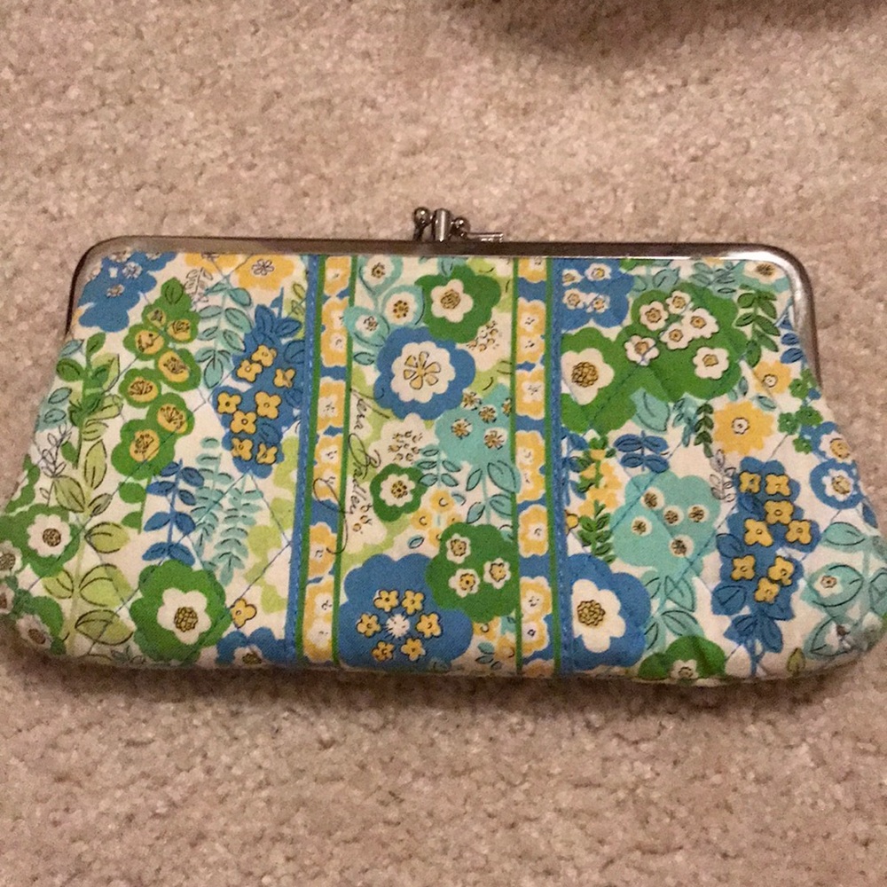 Vera Bradley wallet clutch